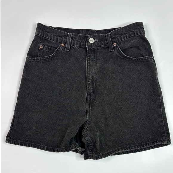 Vintage Levi's 920 Relaxed Fit Black Denim Shorts Size 12 Orange Tag 1994 - Picture 1 of 9